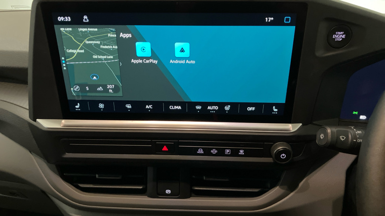 Volkswagen Transporter T32 Swb Electric 160kW 65kWh Commerce Pro Van Auto